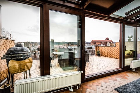Patio, View (from property/room), Balcony/Terrace, City view
