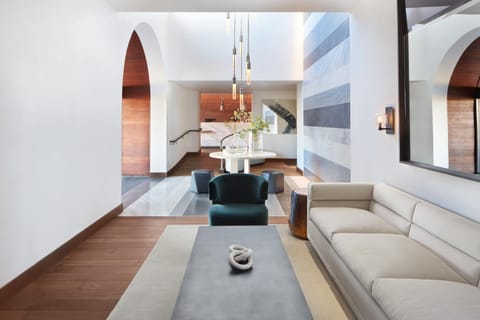 Lobby or reception, Seating area