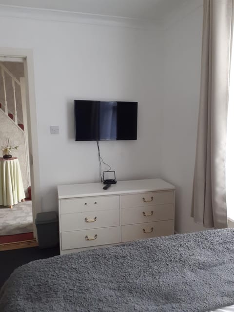 Willodean Vacation rental in Walsall