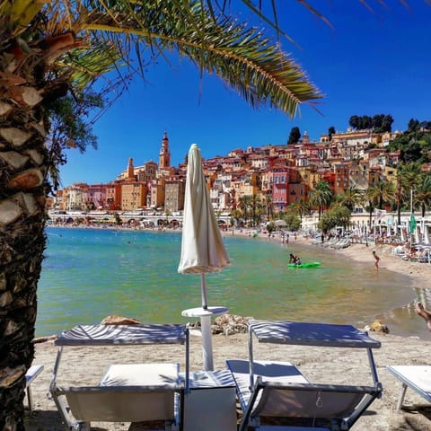 Appartement Hyper Centre Ville Condo in Menton