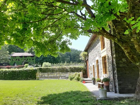 La Maison des Marguerites House in Wallonia, Belgium