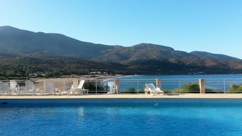 Mountain view, Pool view, Sea view