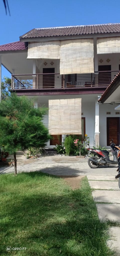 Rasti Homestay Vacation rental in Pujut