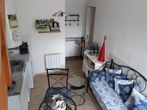 Chambres d'Hotes Elvire et Laurent Barbey Bed and Breakfast in Normandy