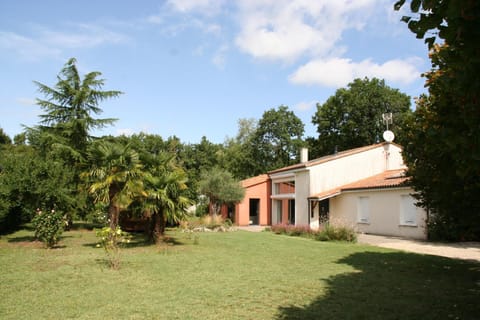 Villa Grand Standing Angoulême Casa de campo (Villa) in Angoulême