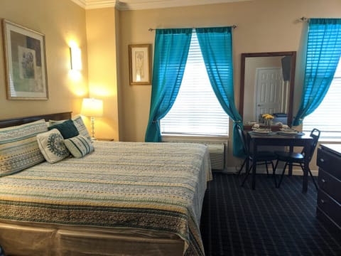 Athens Hotel & Suites Motel in Houston