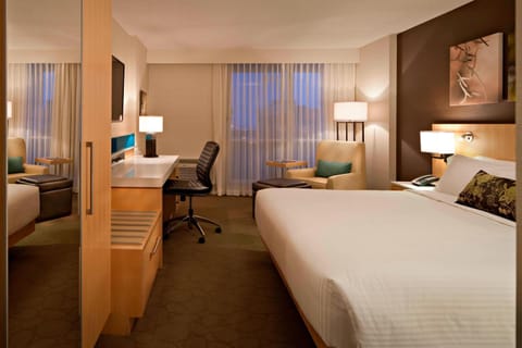 Delta Hotels by Marriott Winnipeg Hotel in Winnipeg