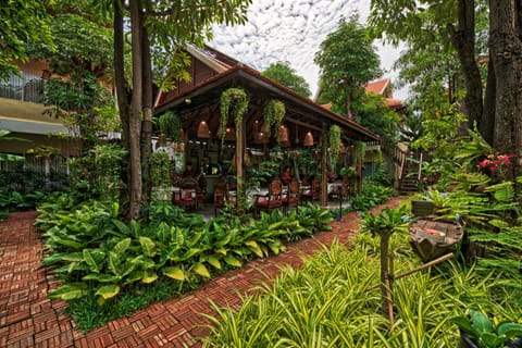 Mane Village Suites Hotel in Krong Siem Reap