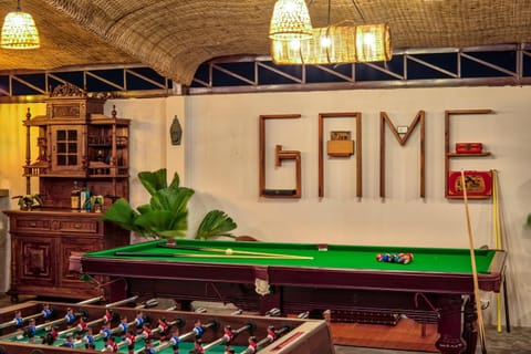 Billiard, Game Room, Entertainment