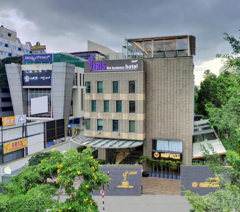 Property building, Street view