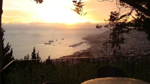 Garden view, Sea view, Sunset