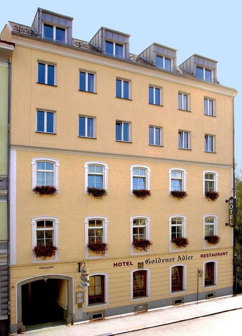 Hotel Goldener Adler Hotel in Linz