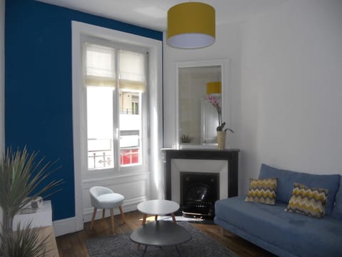 au 303 Apartment in Lyon