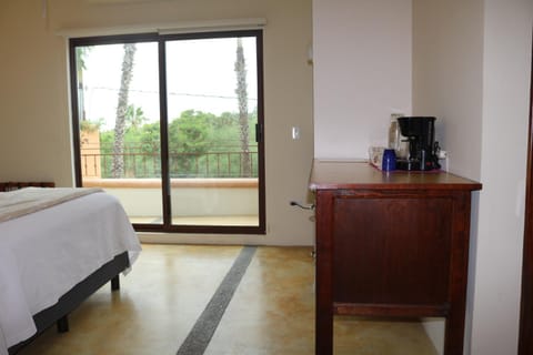 Coffee/tea facilities, Balcony/Terrace