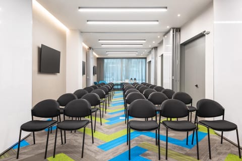 Meeting/conference room