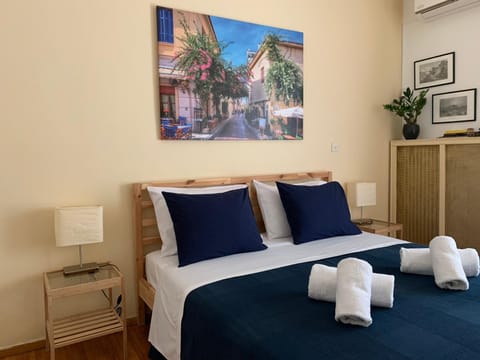 Renovated cozy apartment near to Acropolis Apartment in Athens
