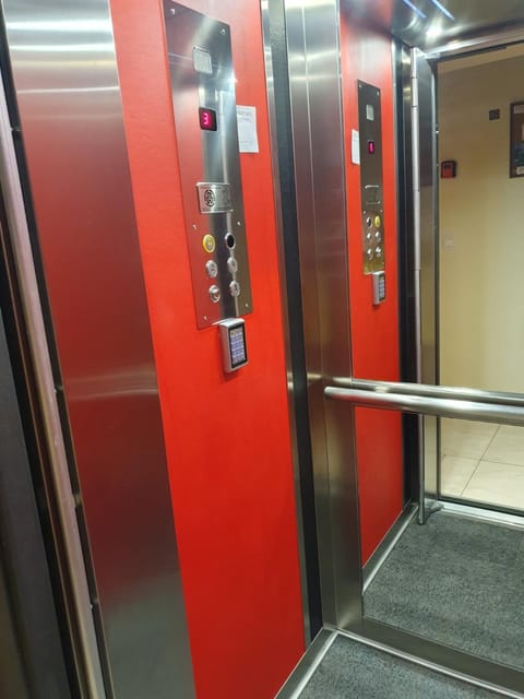 elevator