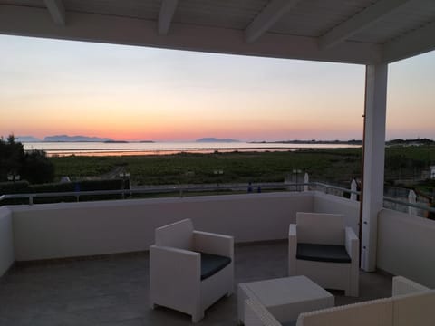 Balcony/Terrace, Sea view, Sunset