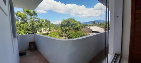 View (from property/room), Balcony/Terrace, Garden view