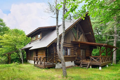 Rental Log Urube Village Nature lodge in Nagano Prefecture