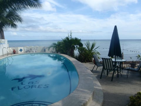 Las Flores Beachside Hotel Hotel in Central Visayas