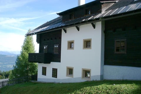 Facade/entrance, Summer