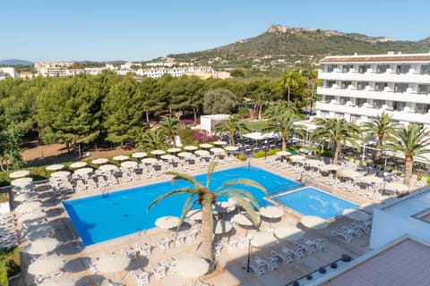 View (from property/room), View (from property/room), Pool view