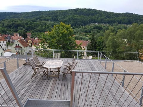 Balcony/Terrace, Seating area, Mountain view