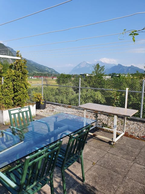 Natural landscape, Balcony/Terrace, Mountain view