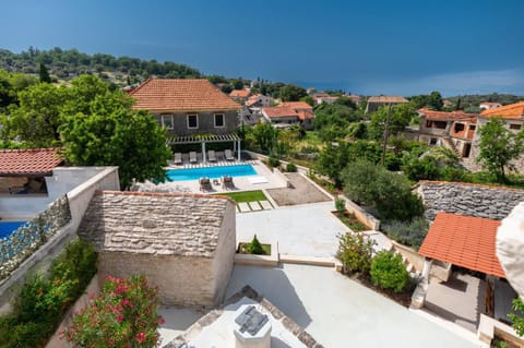 Villa Komelo Chalet in Split-Dalmatia County