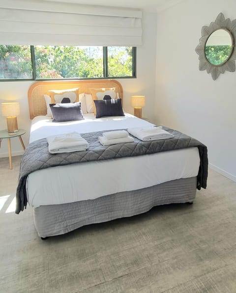 Noosa River Retreat Apartments - Perfect for Couples & Business Travel Resort in Noosaville