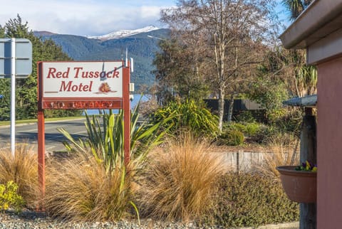 Red Tussock Motel Motel in Te Anau