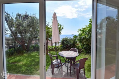 Patio, Garden, View (from property/room), Balcony/Terrace, Garden view