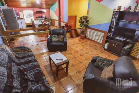 Posada Maná Inn in Sololá Department