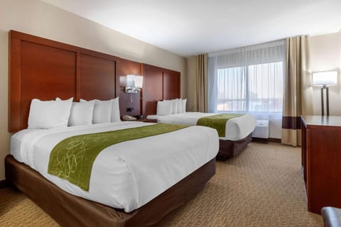 Comfort Suites Omaha East-Council Bluffs Hotel in Council Bluffs