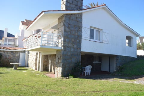 Patio, Garden, Balcony/Terrace