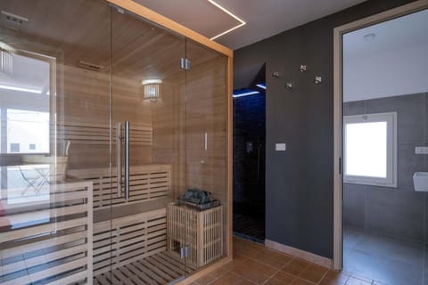 Sauna, Spa and wellness centre/facilities