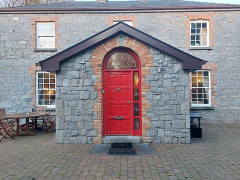 Knockaderry House Bed and Breakfast in Ennis