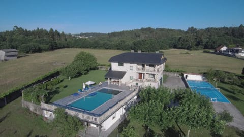 Bird's eye view, Pool view