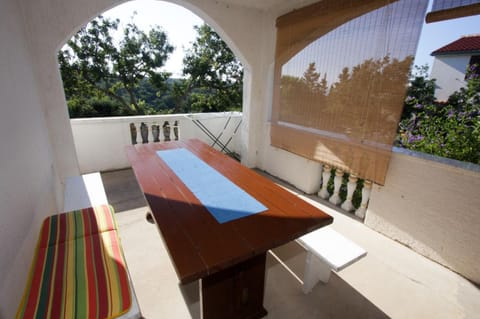 Balcony/Terrace, Seating area, Garden view