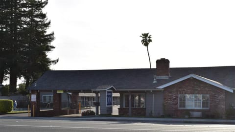 Country Inn Motel in Santa Rosa