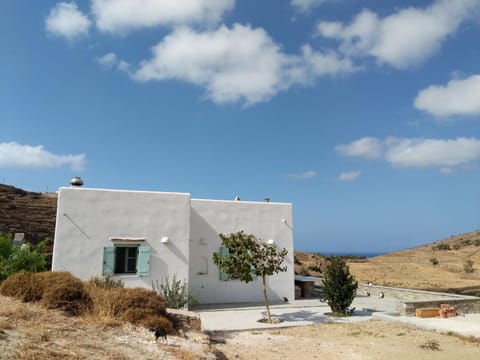 Property building, Mountain view, Sea view