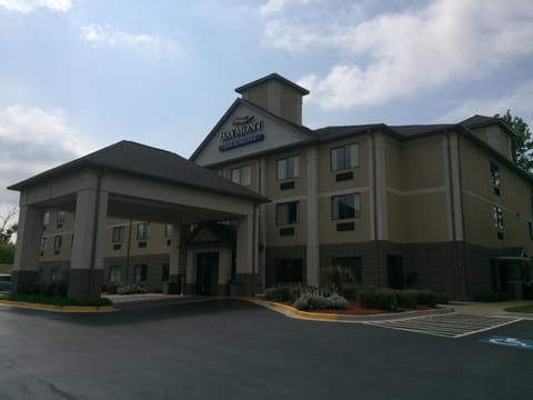 Baymont by Wyndham Columbia Fort Jackson Hotel in Columbia