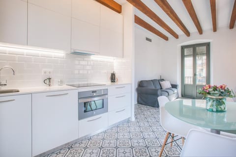 Flateli Rambla 5 3-2 Apartment in Girona