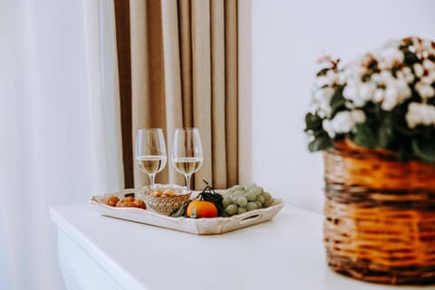 Decorative detail, Buffet breakfast