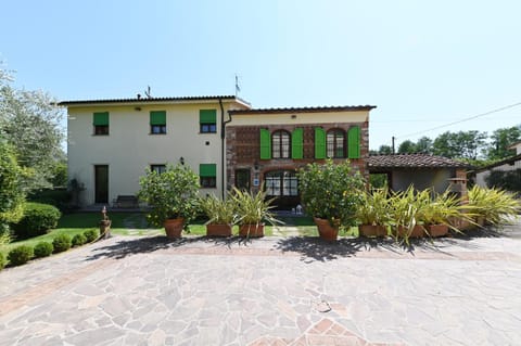 Agriturismo Corte Stefani Farm Stay in Capannori