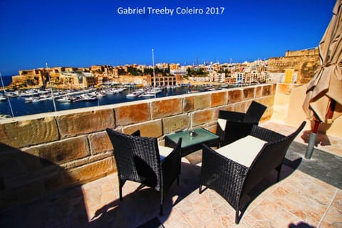 Balcony/Terrace, Beach