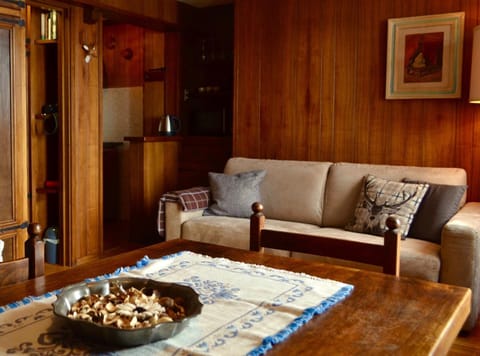 Living room, Dining area, Bedroom