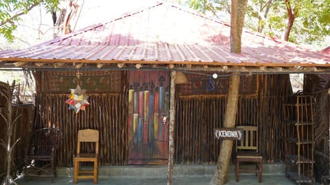 Soul Breeze Backpackers Diani Hostel in Kenya