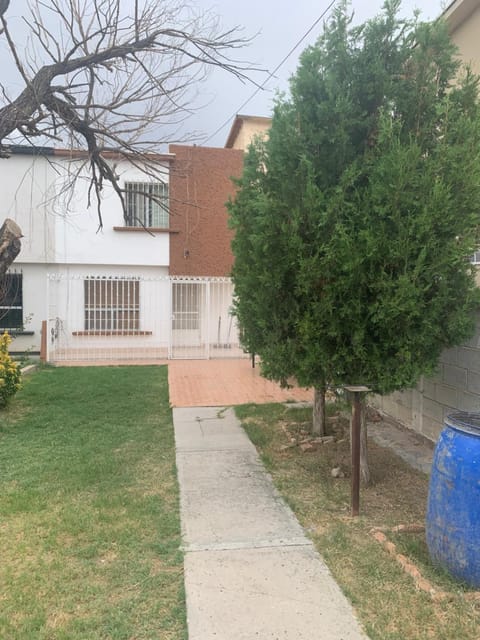Apartment Blanquita Consulado Cedros Apartment hotel in Ciudad Juarez